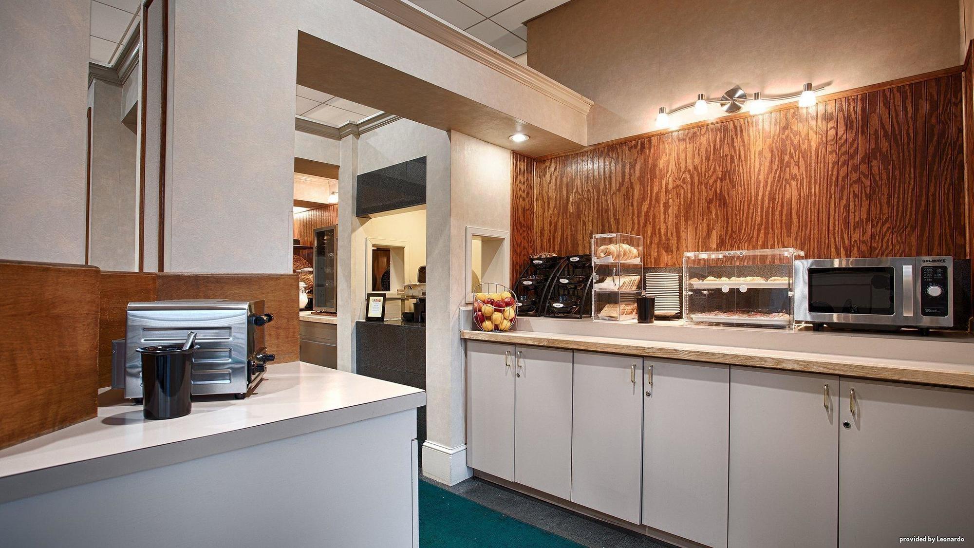 Best Western Gateway Adirondack Inn Utica Eksteriør bilde