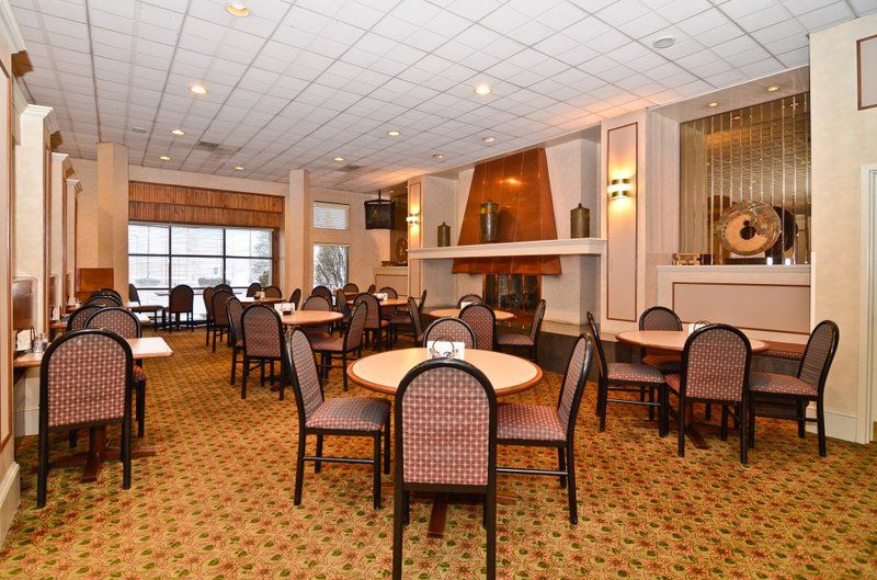 Best Western Gateway Adirondack Inn Utica Restaurant bilde